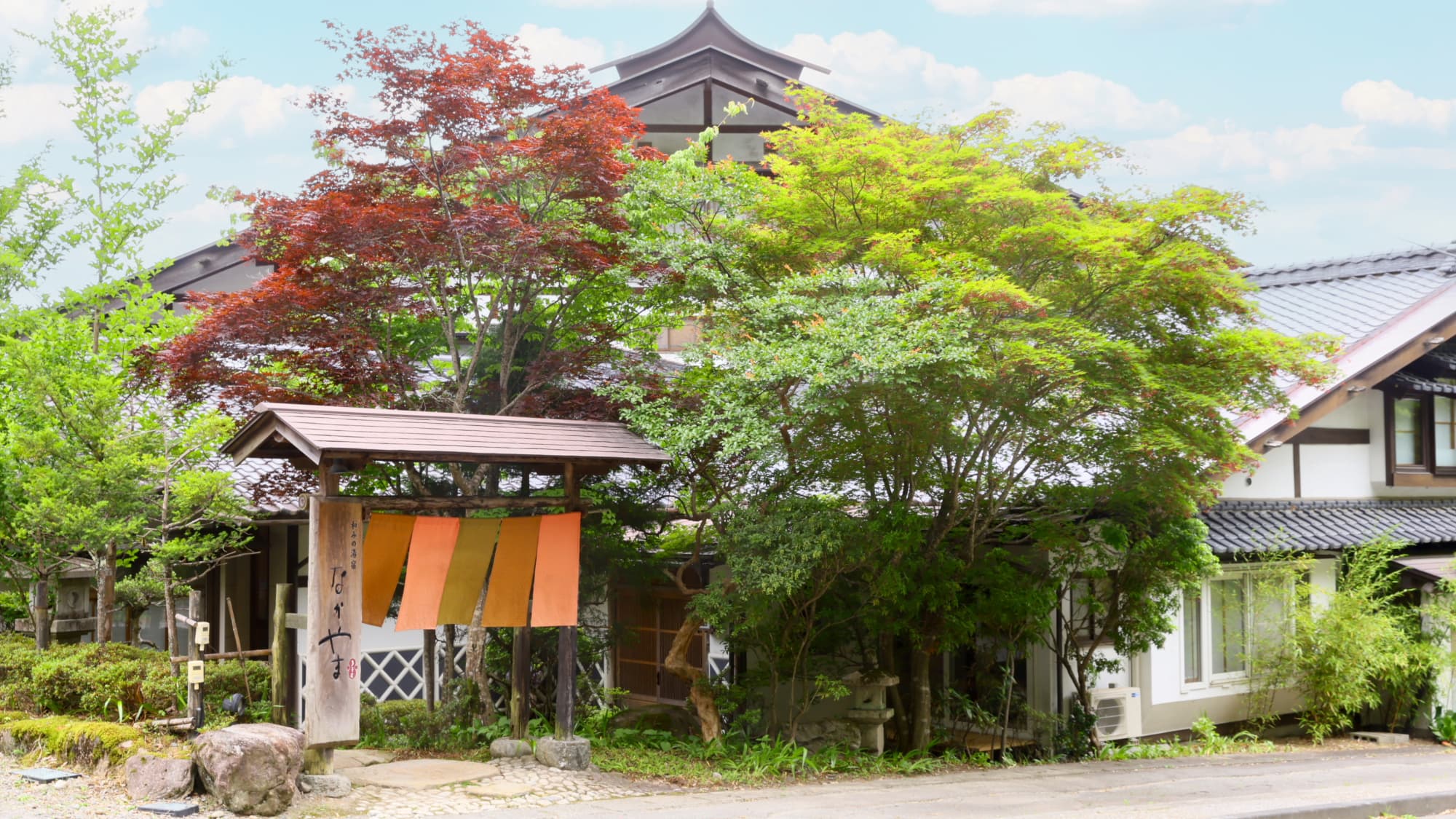 早太郎温泉　和みの湯宿なかやま