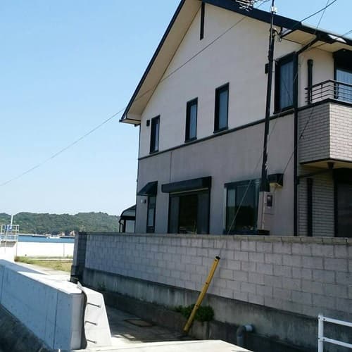 直島　海辺の宿　波へい　＜直島＞