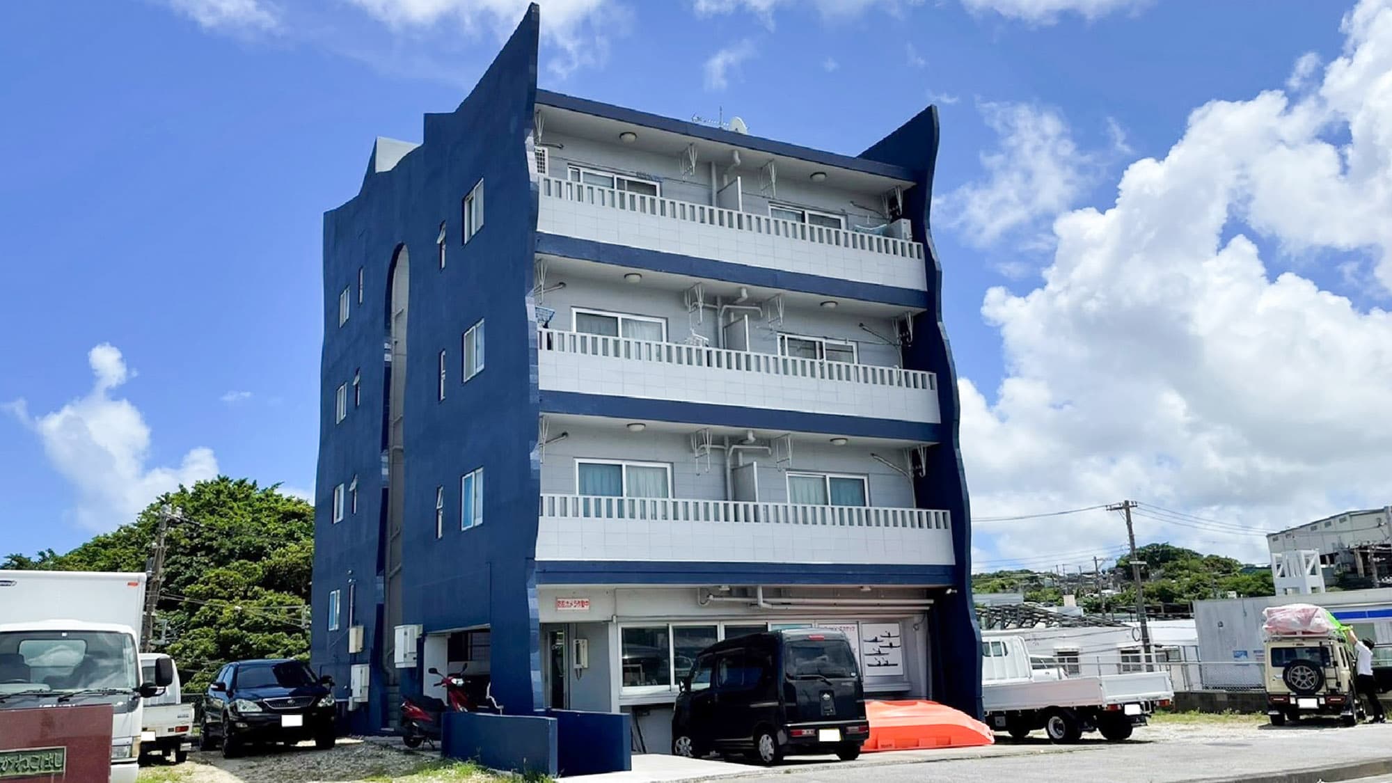 アネックス 西原インター前