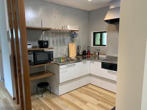 ＣＥＤＡＲ　ＦＯＲＥＳＴ　＾