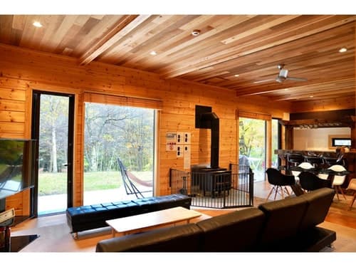 ポーラーハウス南軽井沢１　＾