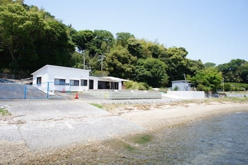 ｓｈｅｌｌｂｅａｃｈ浜名湖（シェルビーチ浜名湖）ビーチまで１０秒／民泊