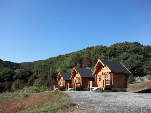 みなかみアウトドア・ログ＆オートキャンプ場　＾