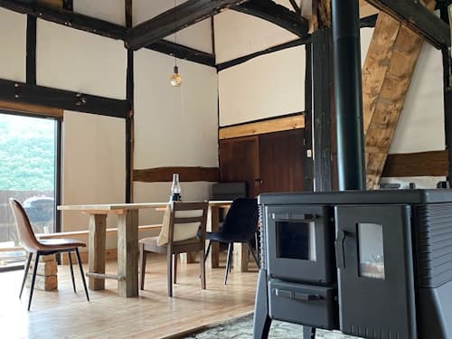 Ｌａ　Ｃａｃｈｅｔｔｅ－露天風呂のある秘密基地－　＾