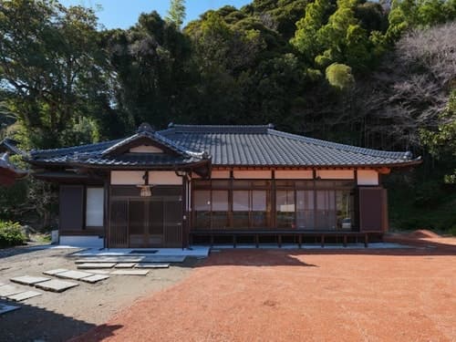 薬医門の宿　＾