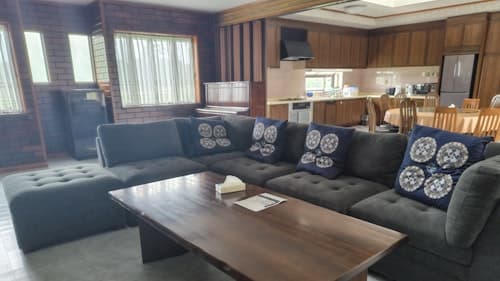 Ｓａｔｏ　Ｇｕｅｓｔ　Ｈｏｕｓｅ【１棟貸切・１５名様まで】／民泊