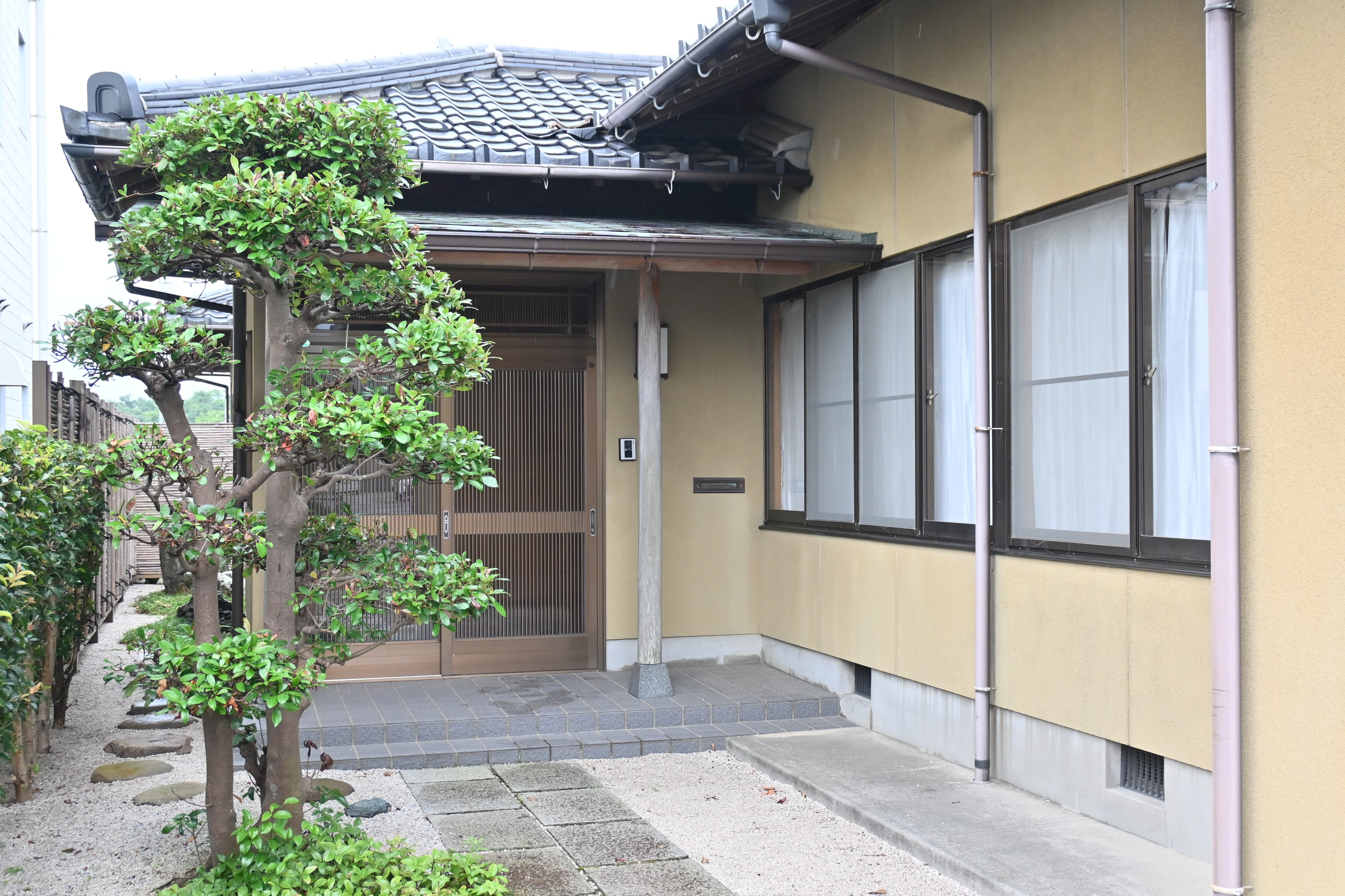 うなぎのねどこ