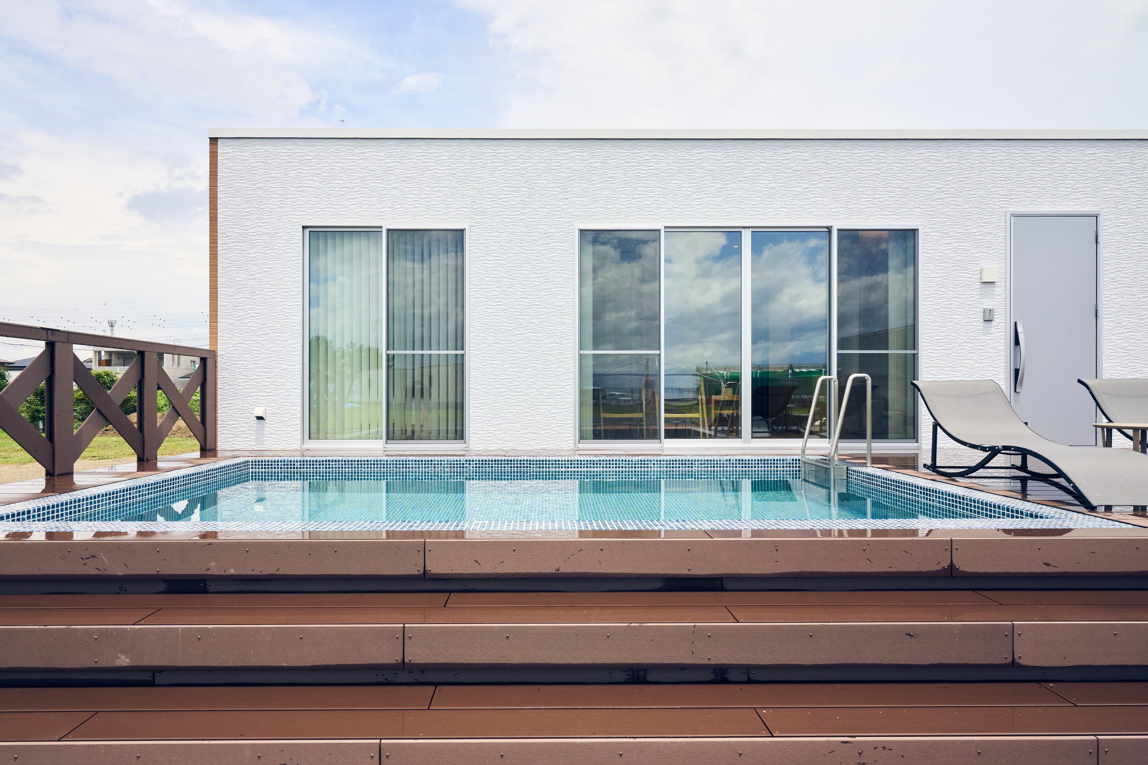 ＬＯＮＧ　ＶＡＣＡＴＩＯＮ　ＲＥＳＯＲＴ