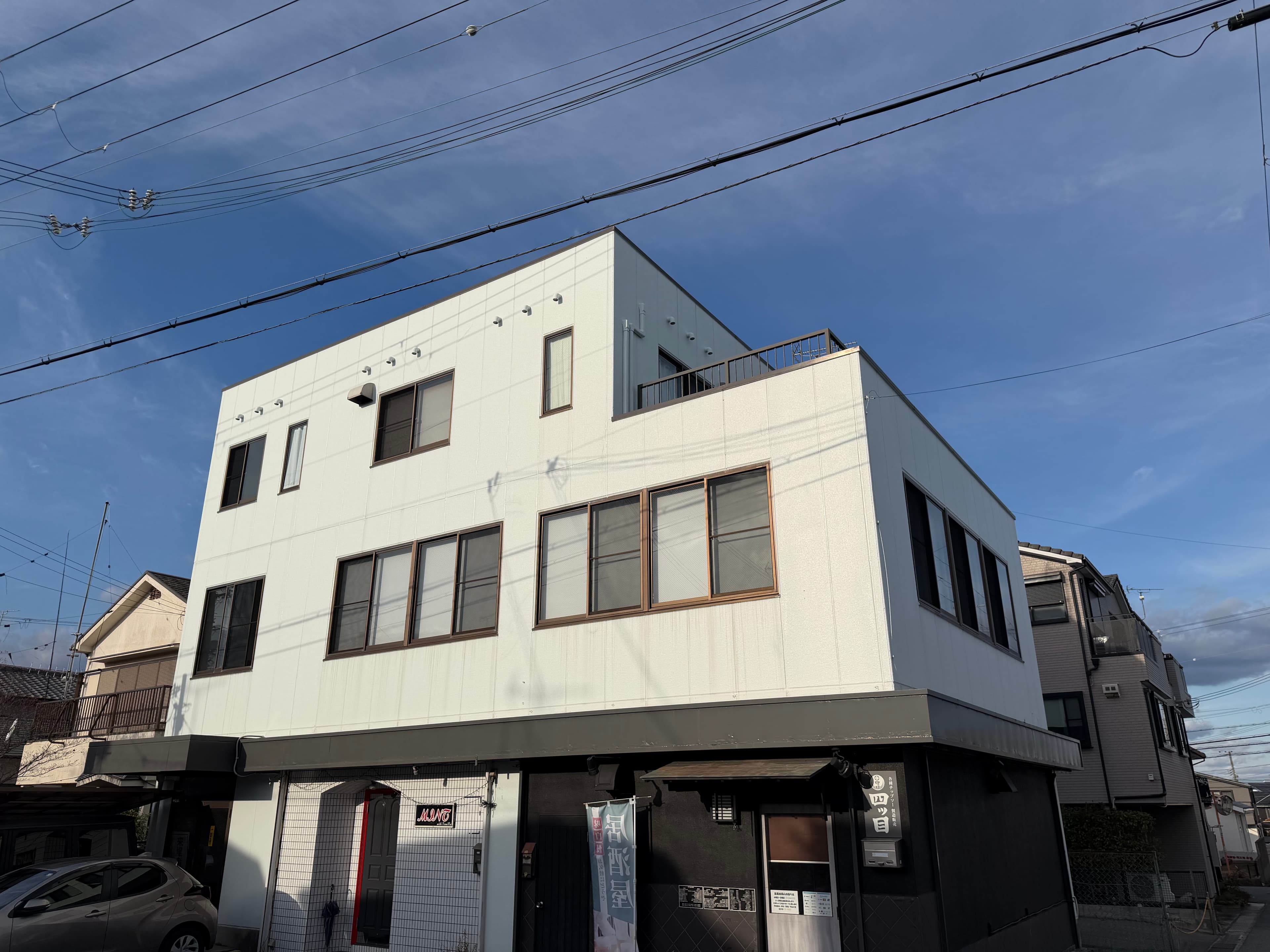 Ｓｔａｙ　ａｎｄ　Ｓｕｐｐｏｒｔ　ｉｎ　Ｍｉｋｉ