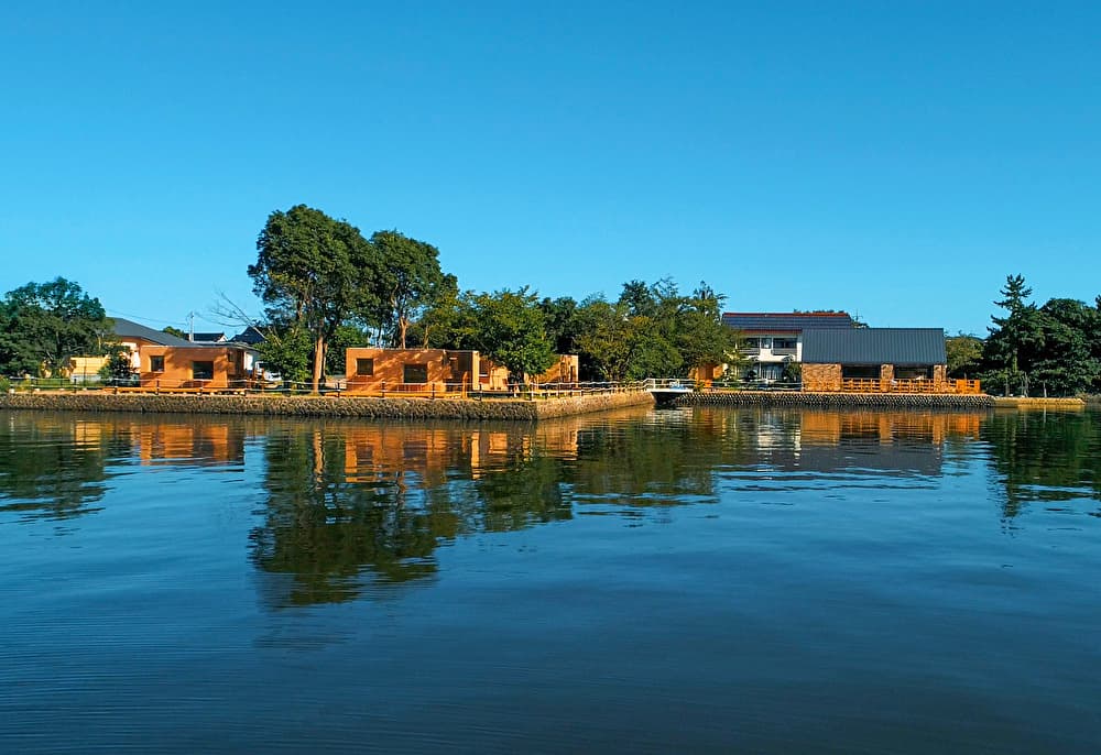 水景色の指定席　湖屋（ＫＯＹＡ）