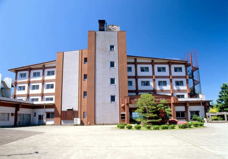 椎崎温泉　夕日と湖の宿　あおきや　＜佐渡島＞