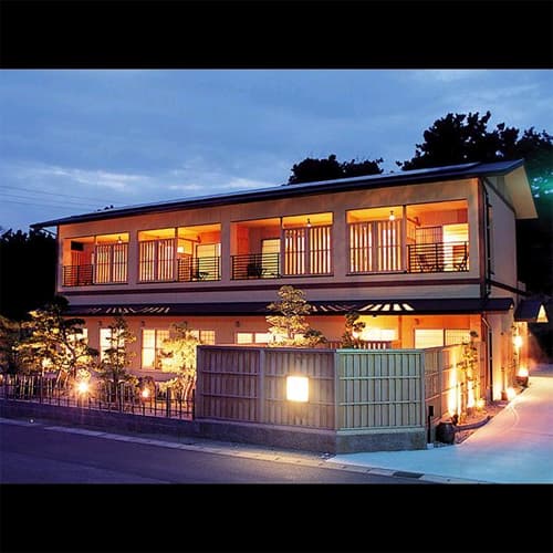 日間賀島 島宿うみどり