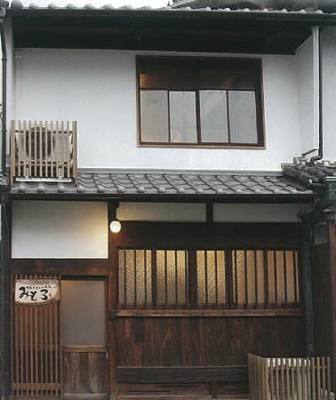 町家ゲストハウス みもろ