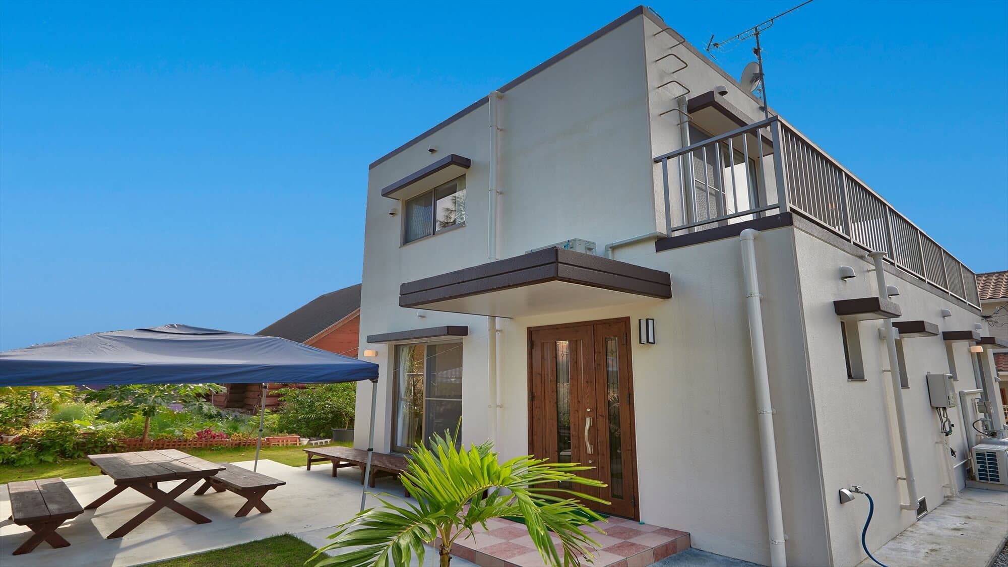 ザ・プールリゾートヴィラ アスタマーニャ