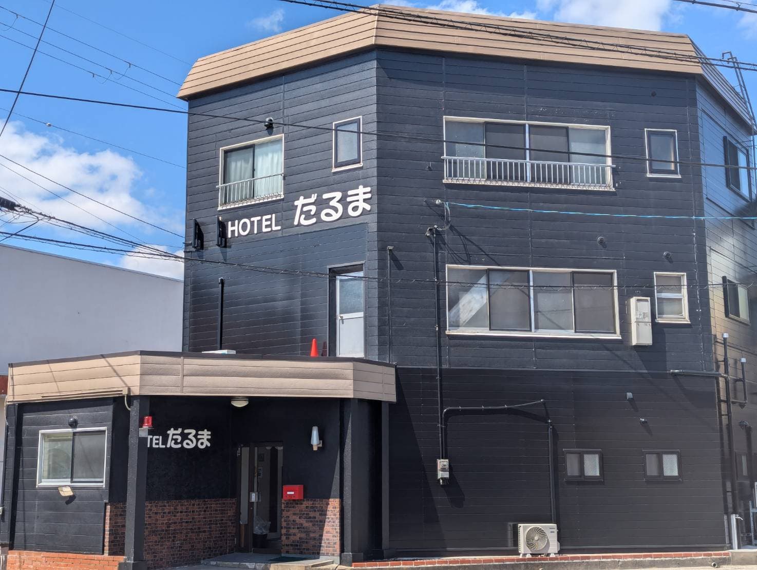 HOTEL だるま