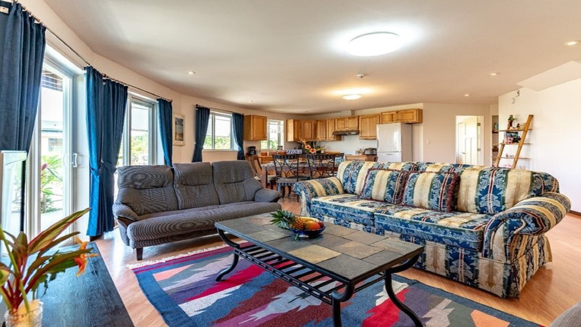 アイランド・ブリーズ ^