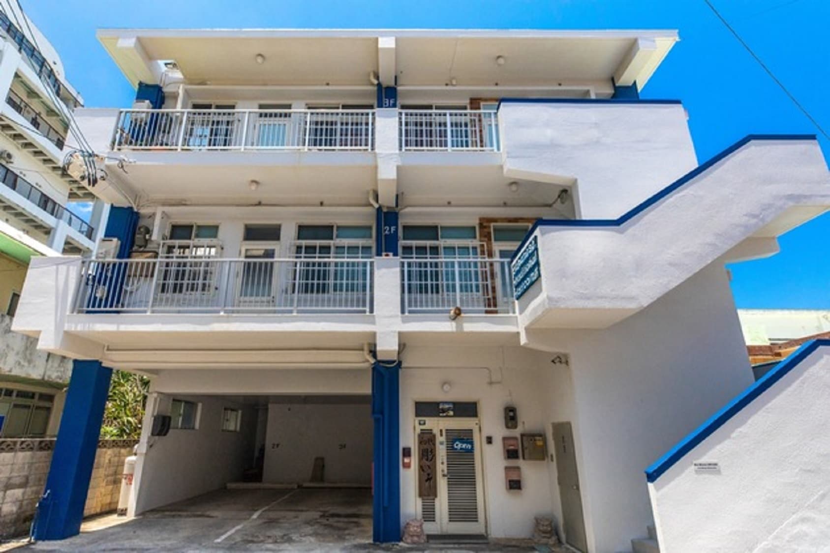 Sea Breeze Miyagi 海まで30秒 アメリカンスタイルコンド ^