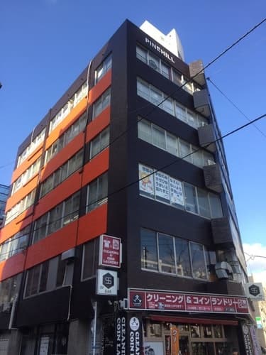 天神のお洒落エリア、名店多数!/広々3DK/毎回換気除菌/自炊可/博多直通バス有/動画対応TV/民泊