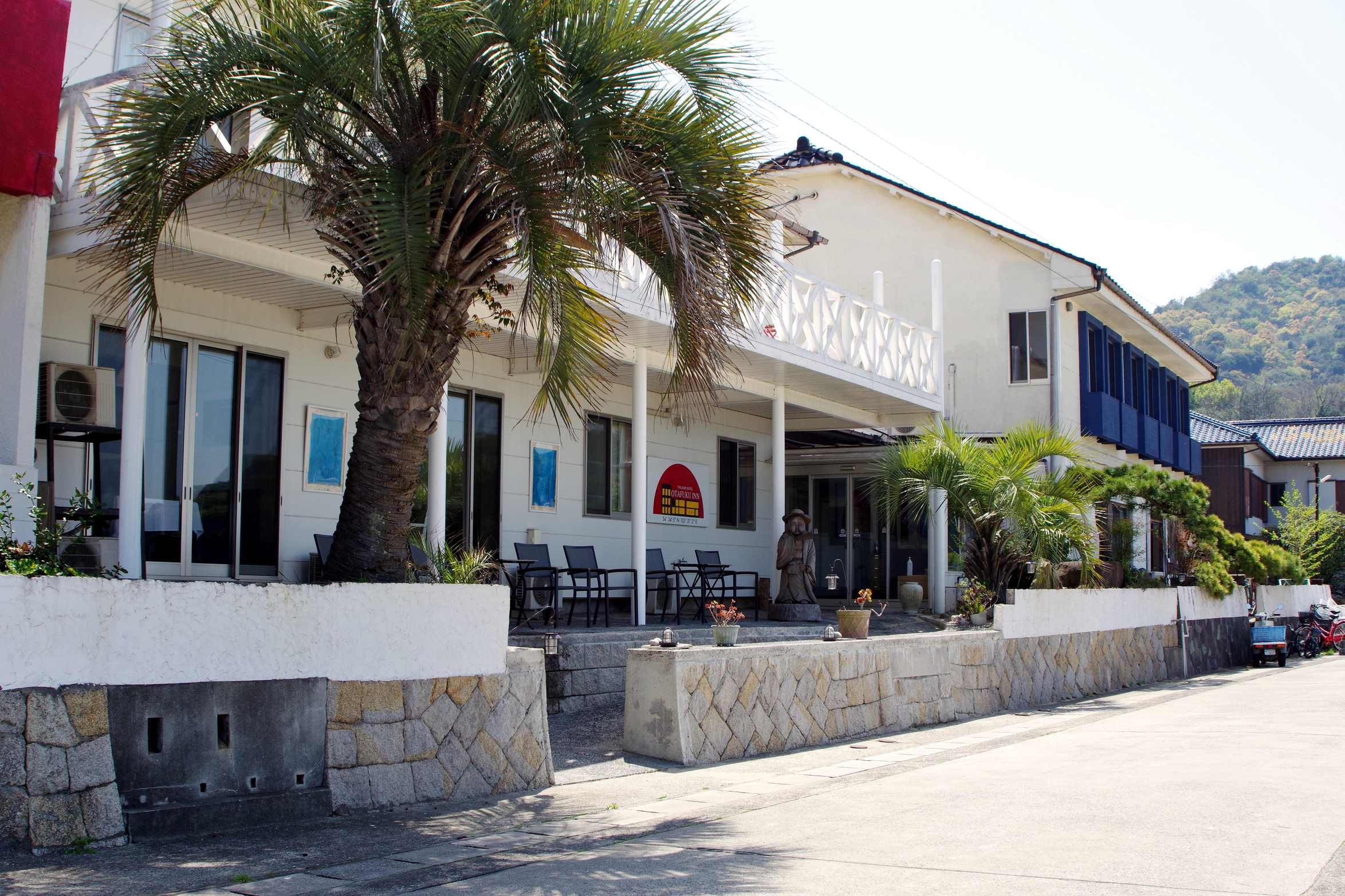 Twilight Hotel お多福INN <白石島>