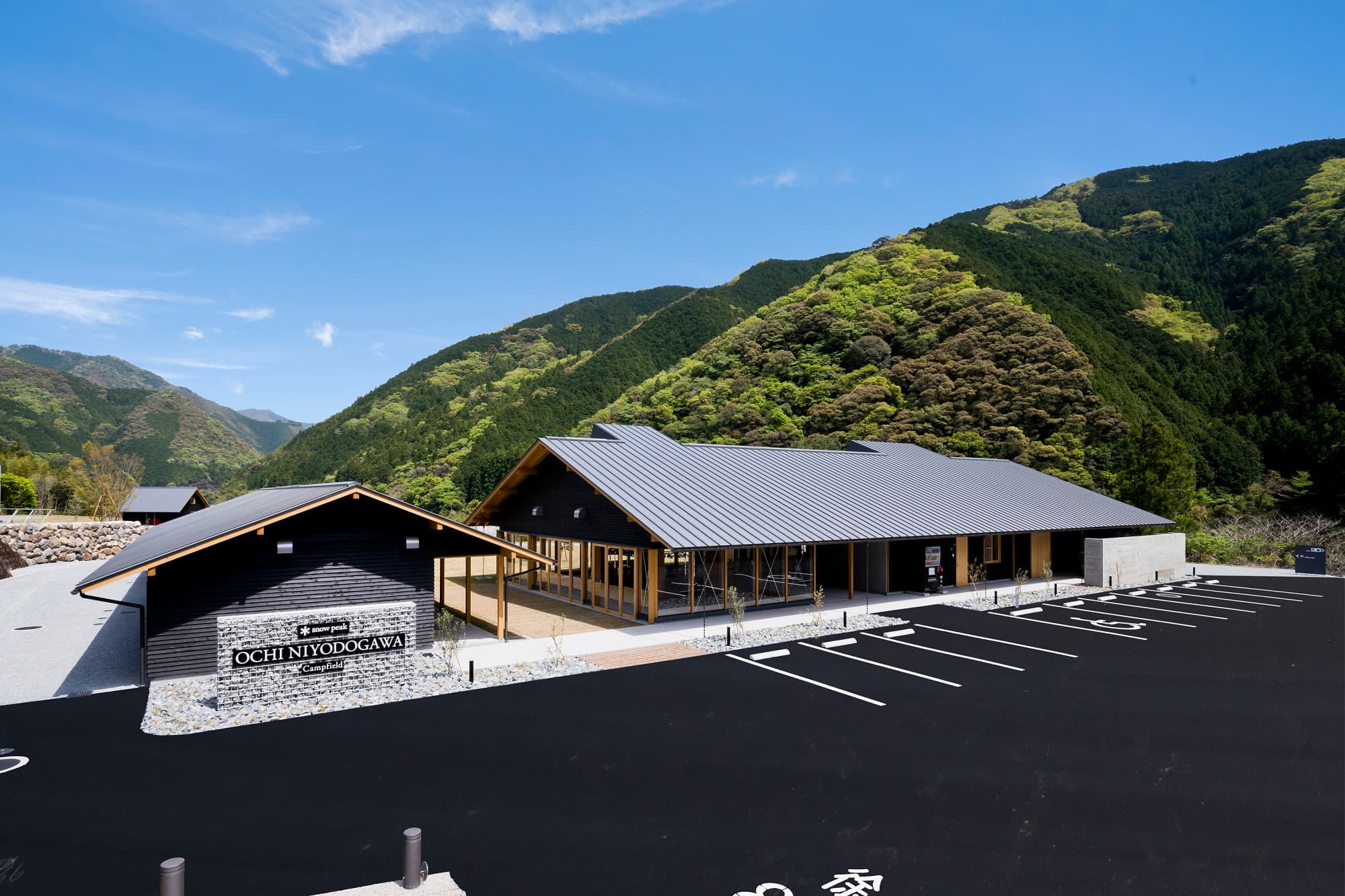 スノーピークおち仁淀川キャンプフィールド