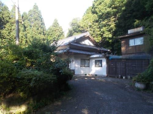 里山の中のぽっんと一軒家の貸切bird&bed B&B由布天領の里 ^