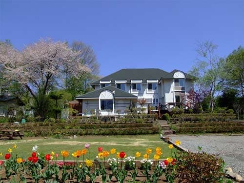 八ヶ岳高原 ペンション アムール