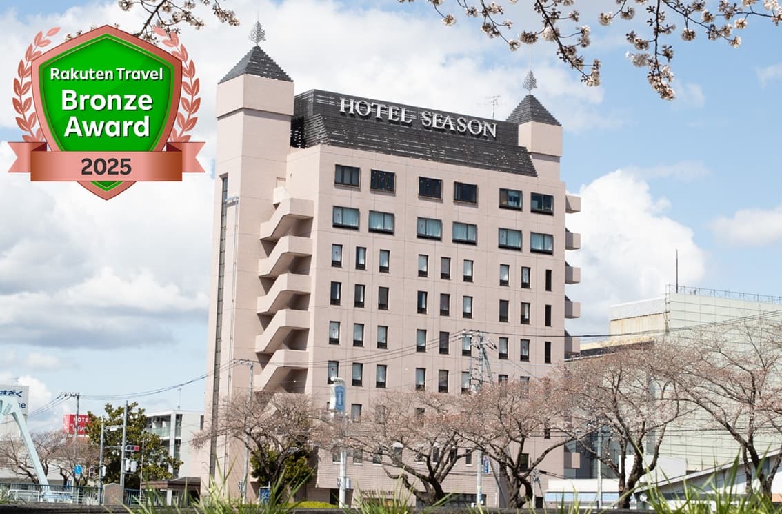 ホテルシーズン