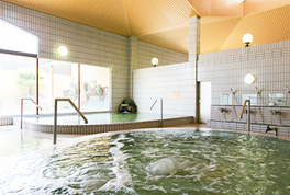 季の邸　鍋田川